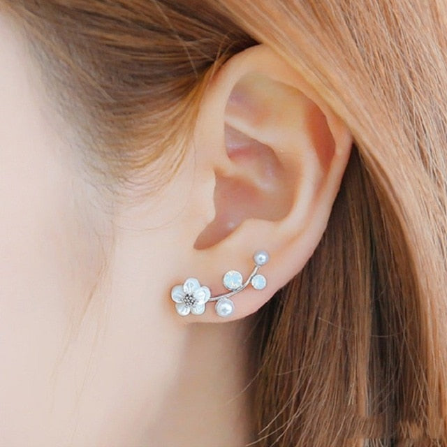 IngeSight.Z Luxury Full Rhinestone Crystal Hollow Flower Stud